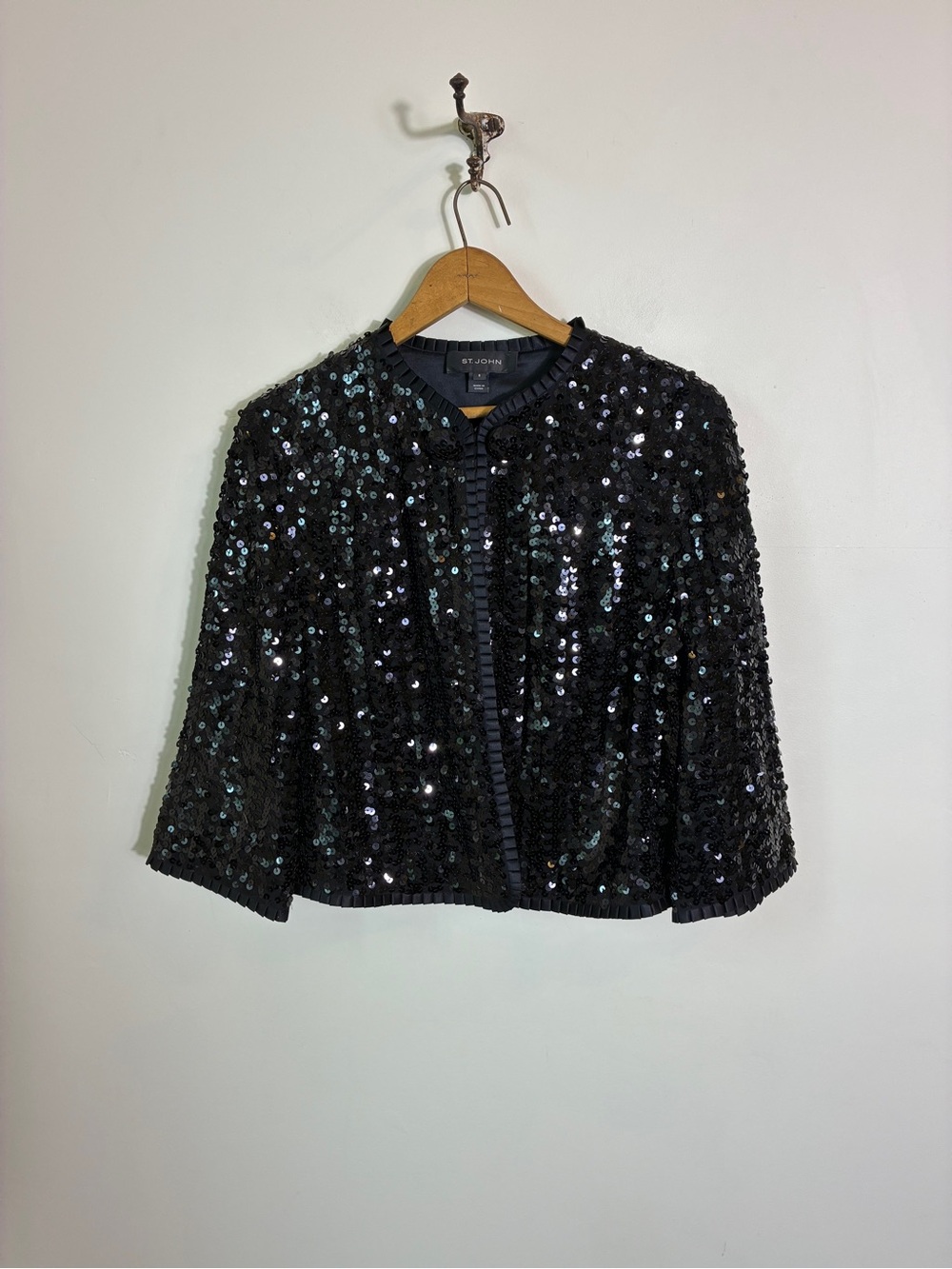 St. John Black Sequin One Button Cropped Jacket Size 8